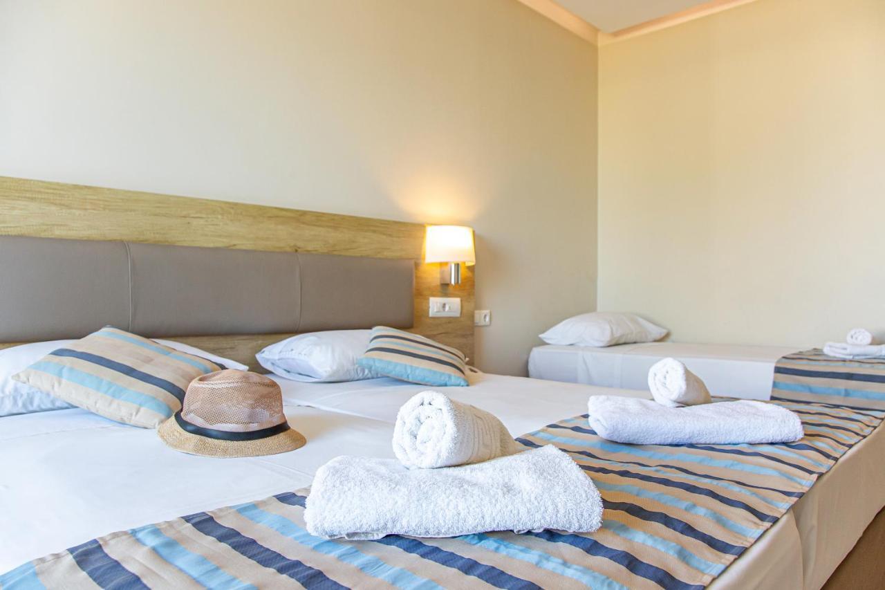 Theo Star Beach Hotel มาเลีย ภายนอก รูปภาพ